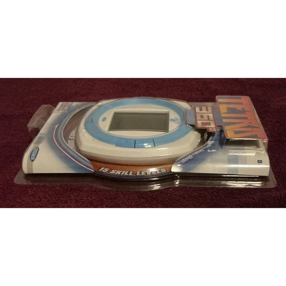 TETRIS 360° Electronic Handheld Game Radica Mattel 2008